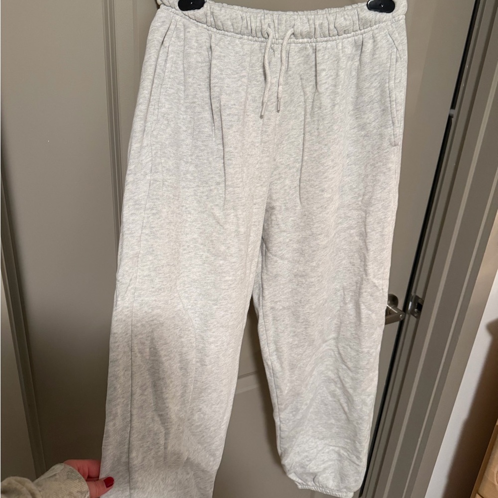 Old Navy Heather Gray Joggers